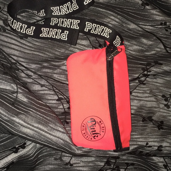 authentic Pink fannypack - Picture 1 of 5